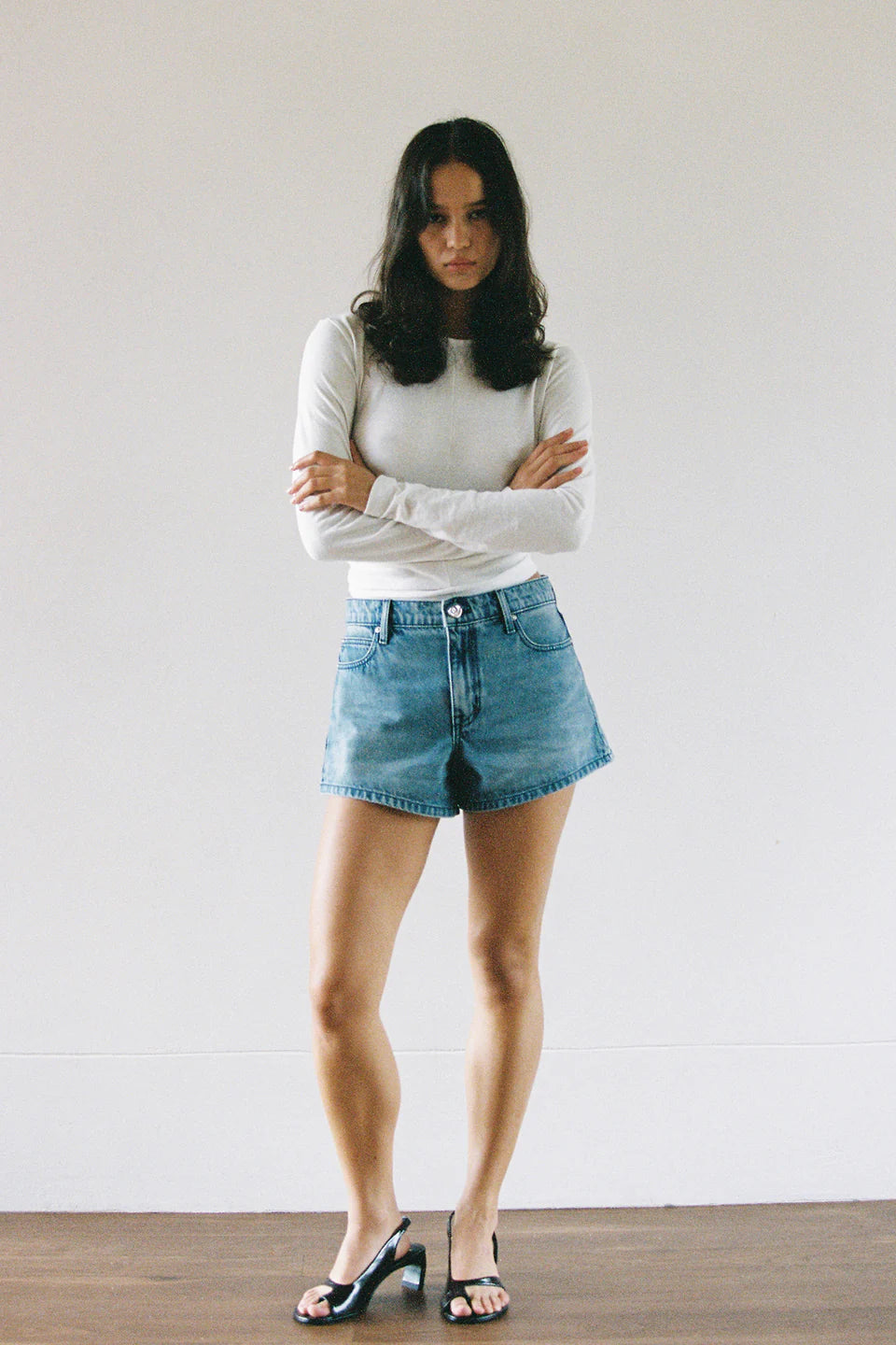 Ebony Short Marina Mid Blue