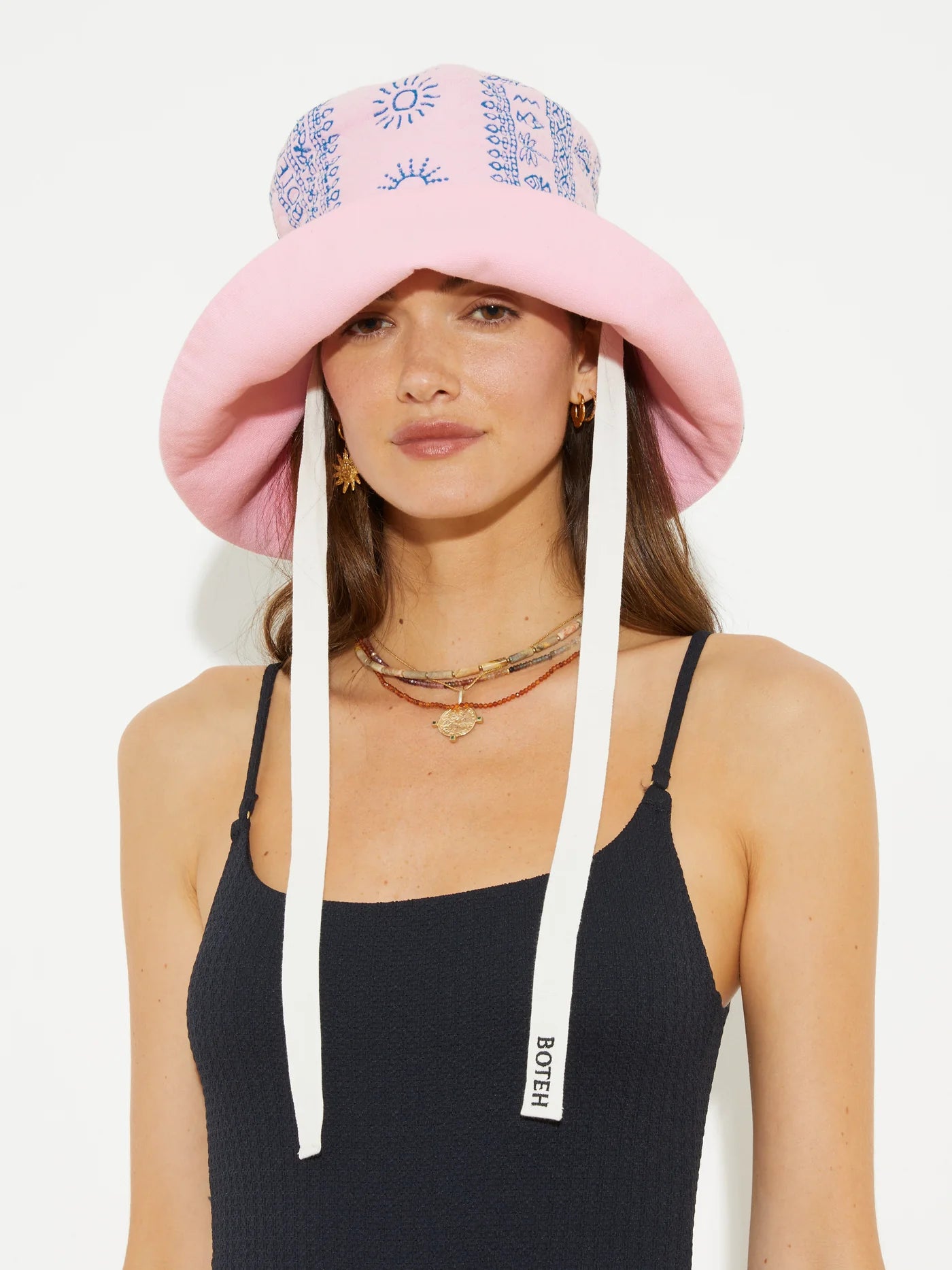 Rhapsody Hat in Musk