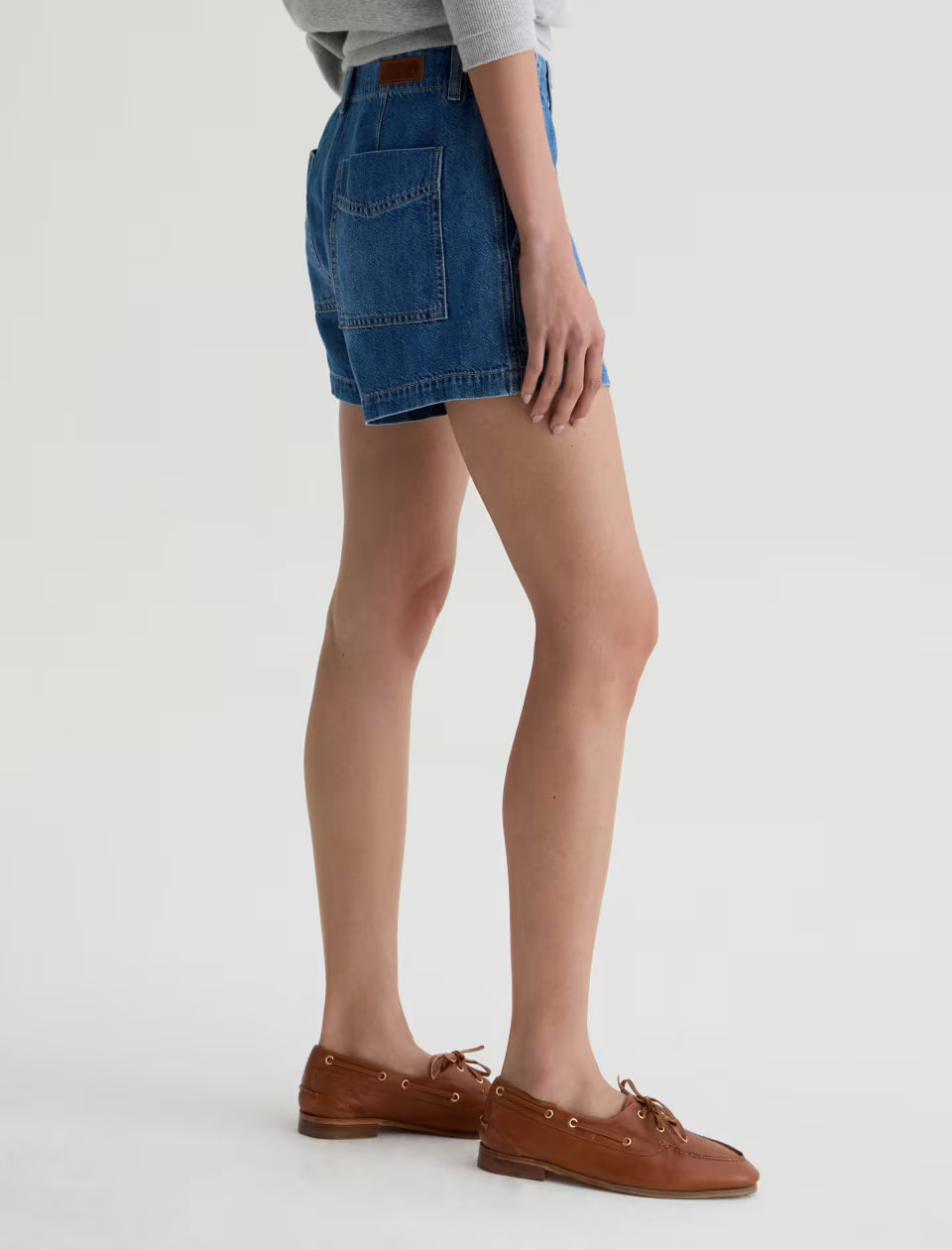 Analeigh Short in Gold Mountain