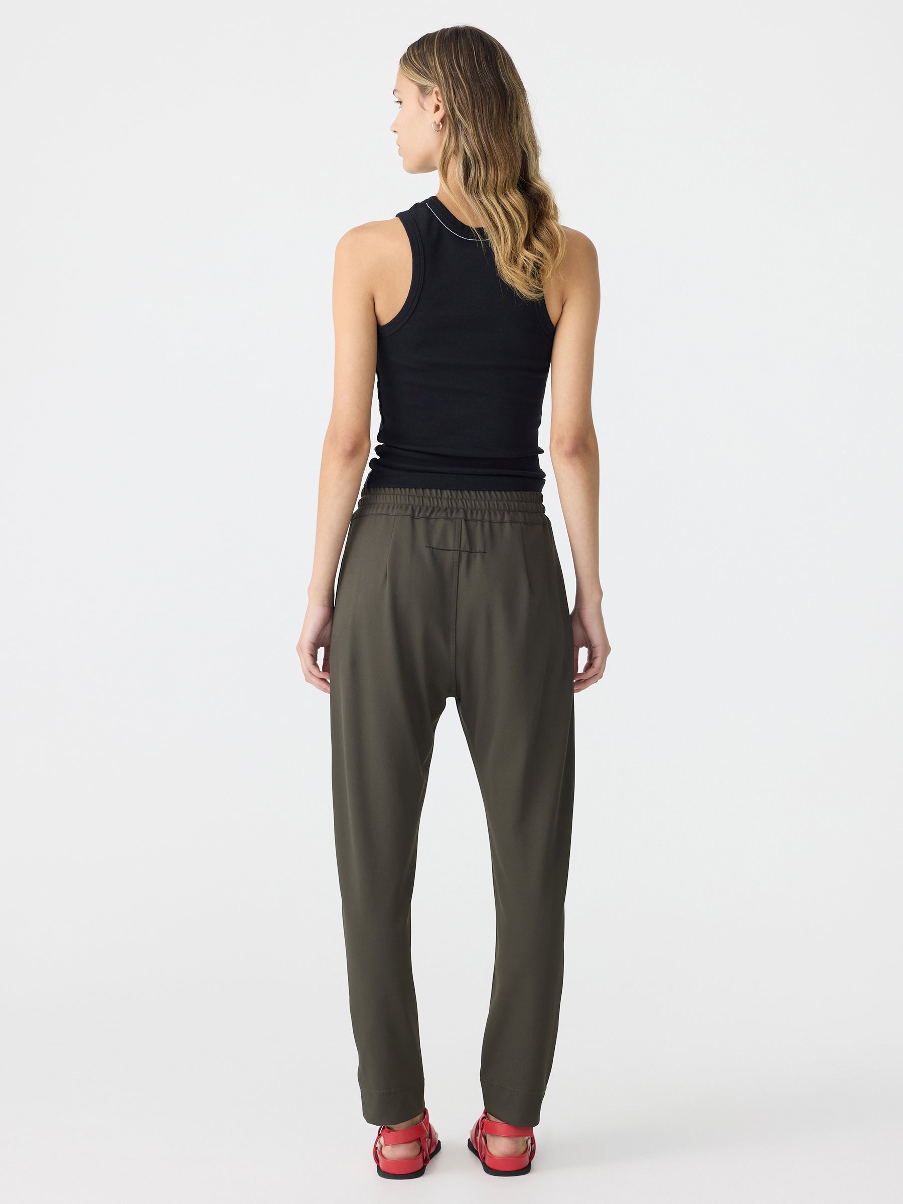 Stretch Twill Tapered Pant in Dark Olive
