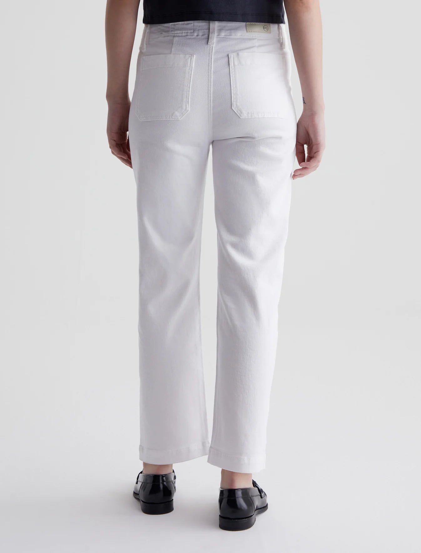 Analeigh in Cloud White