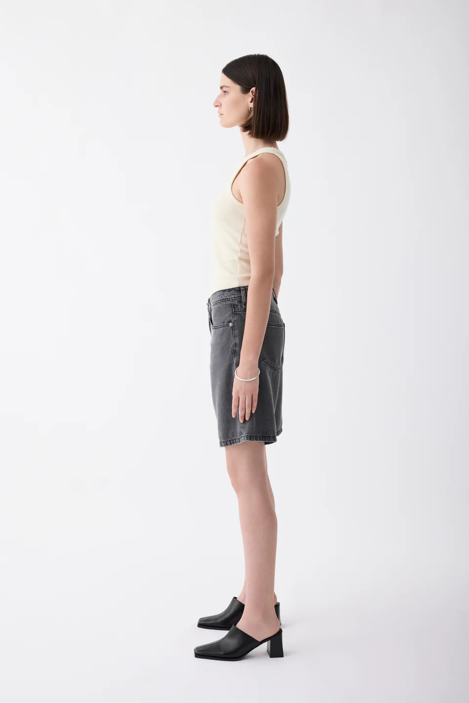Jade Low Long Short