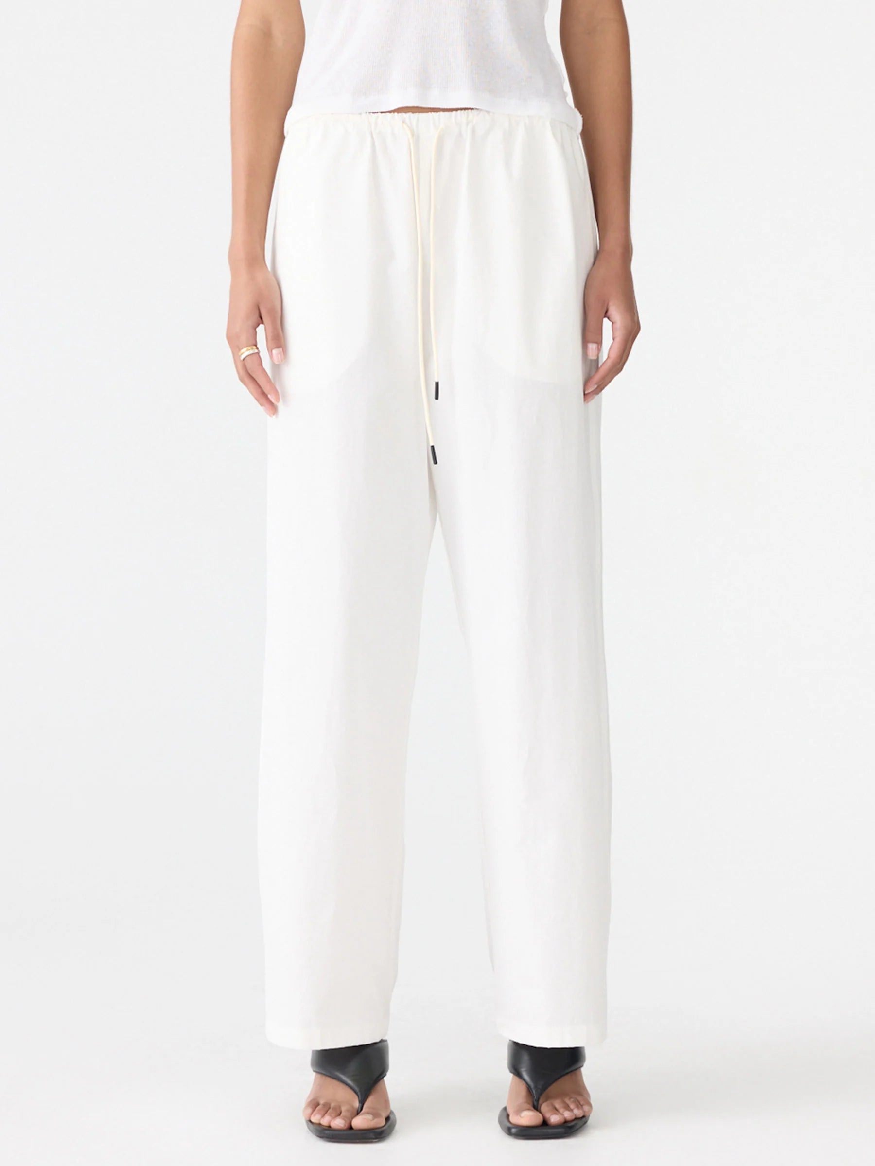 Crushed Cotton Minimal Pant in White