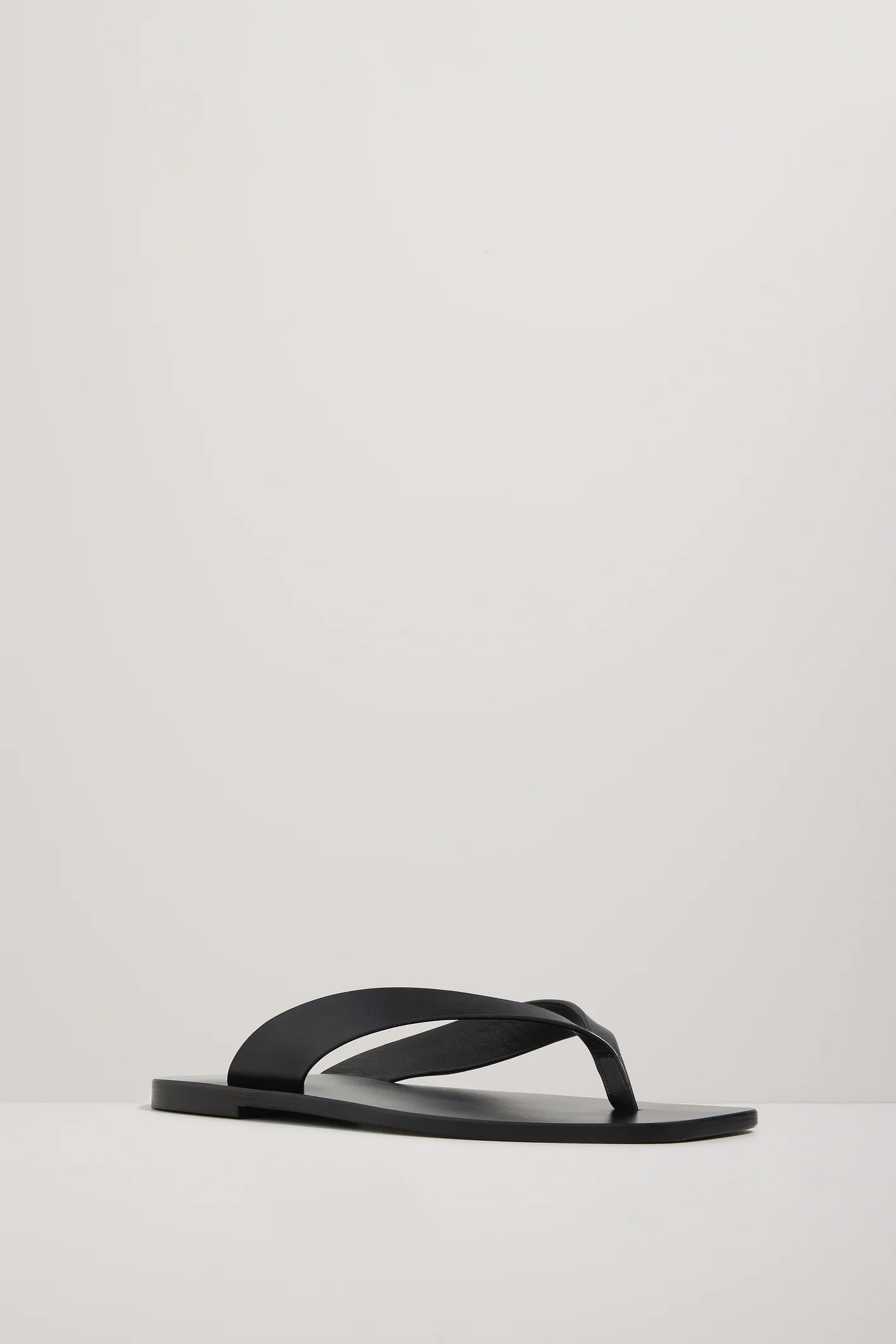 Kinto Sandal in Black
