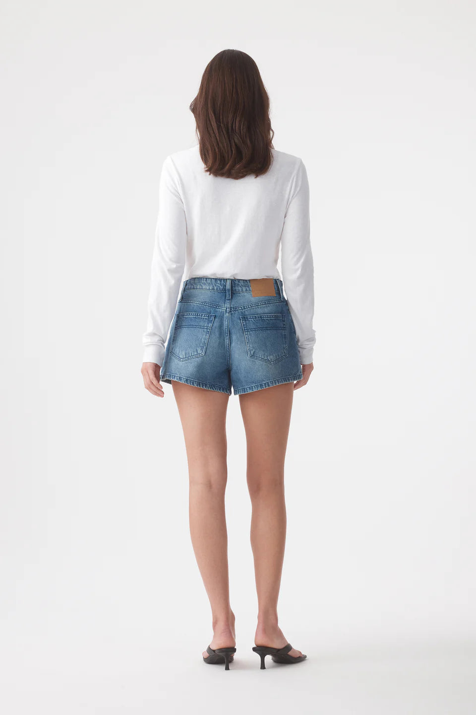 Ebony Short Marina Mid Blue