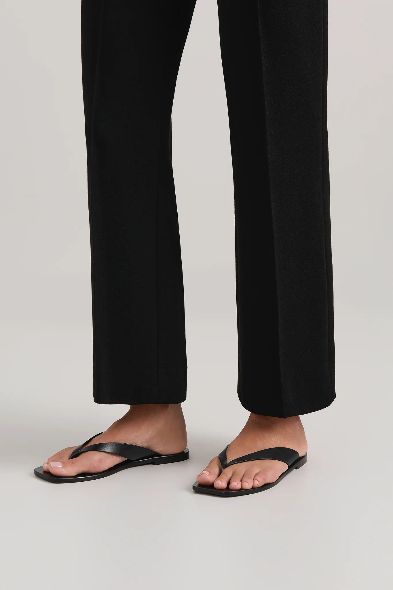 Kinto Sandal in Black