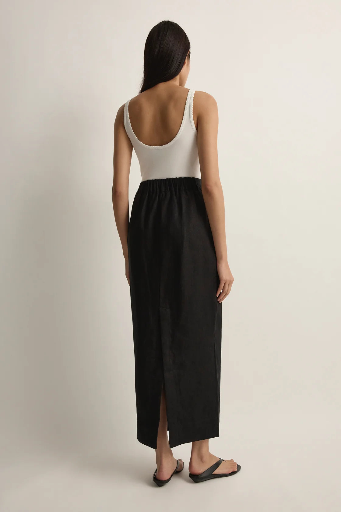Emma Pencil Skirt in Black