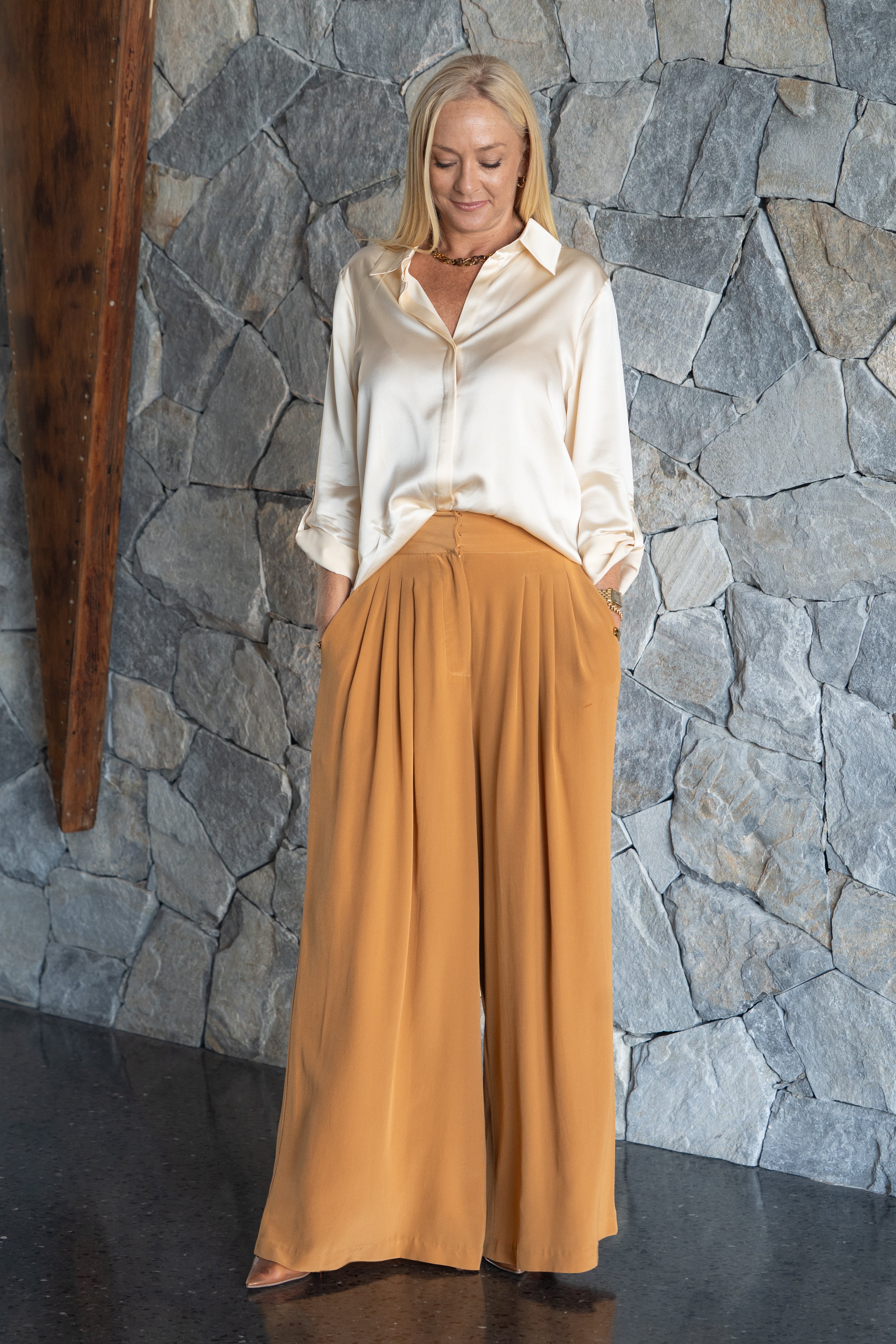 Bijou Pant in Caramel Crepe
