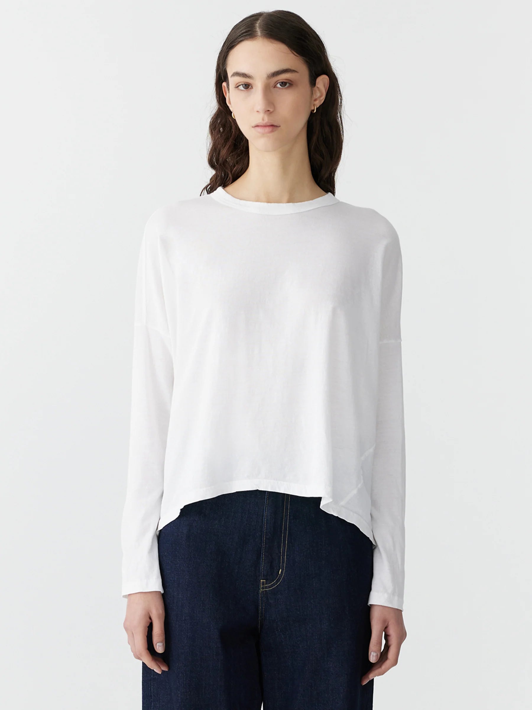 Slouch Circle L/S T-Shirt in White