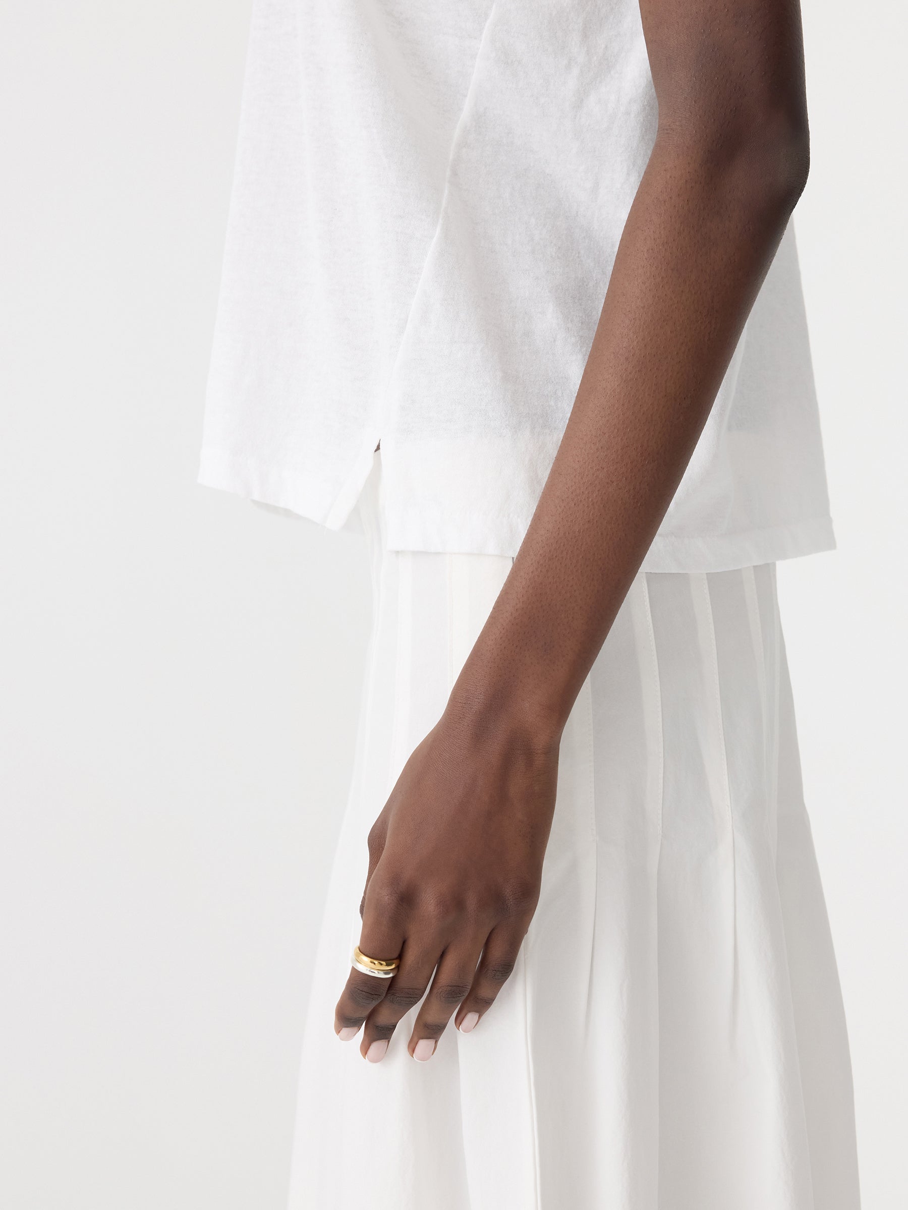Fine Bind Athletic Tank in White