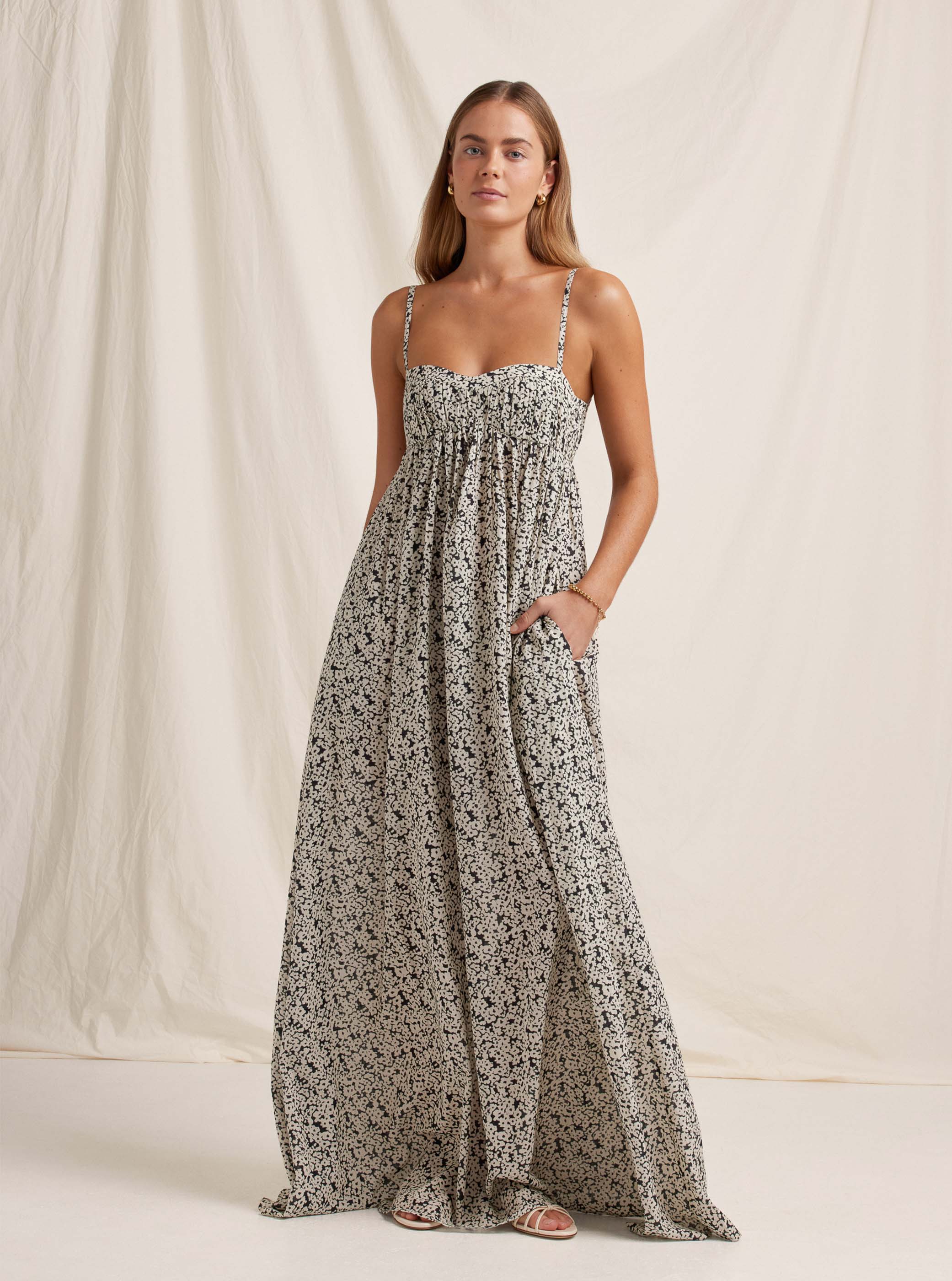 Everlasting Maxi Dress in Bisou
