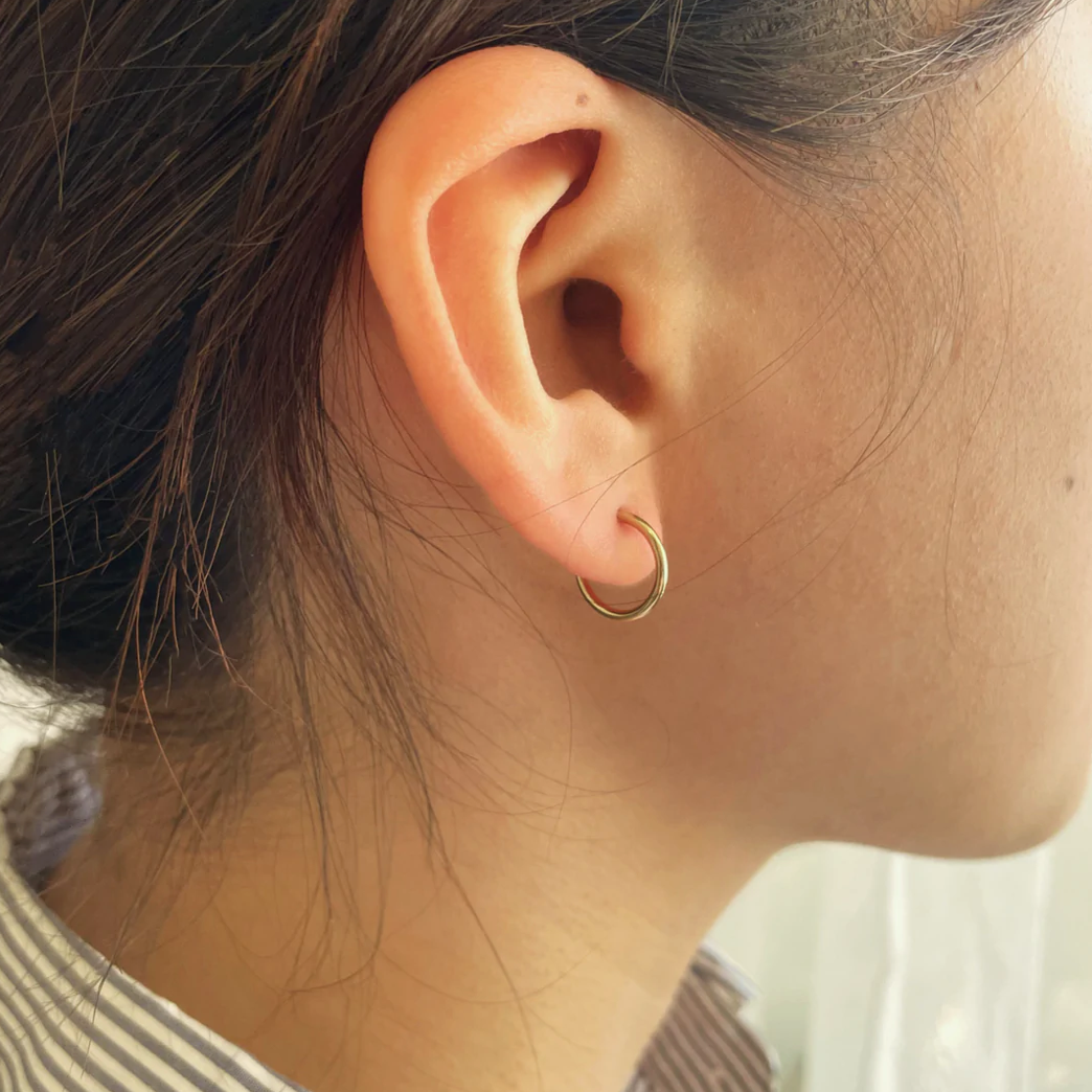 Petite Bene Hoops 14kt Gold 12mm