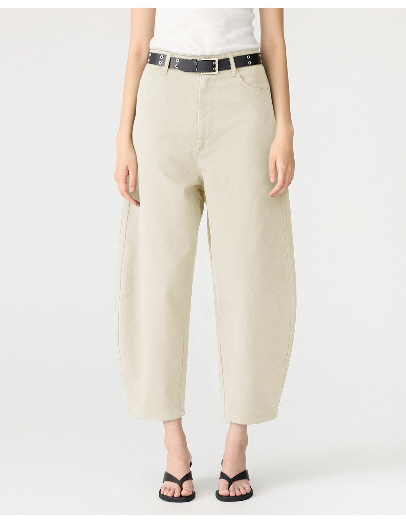 Cotton Twill Barrel Leg Pant in Ecru