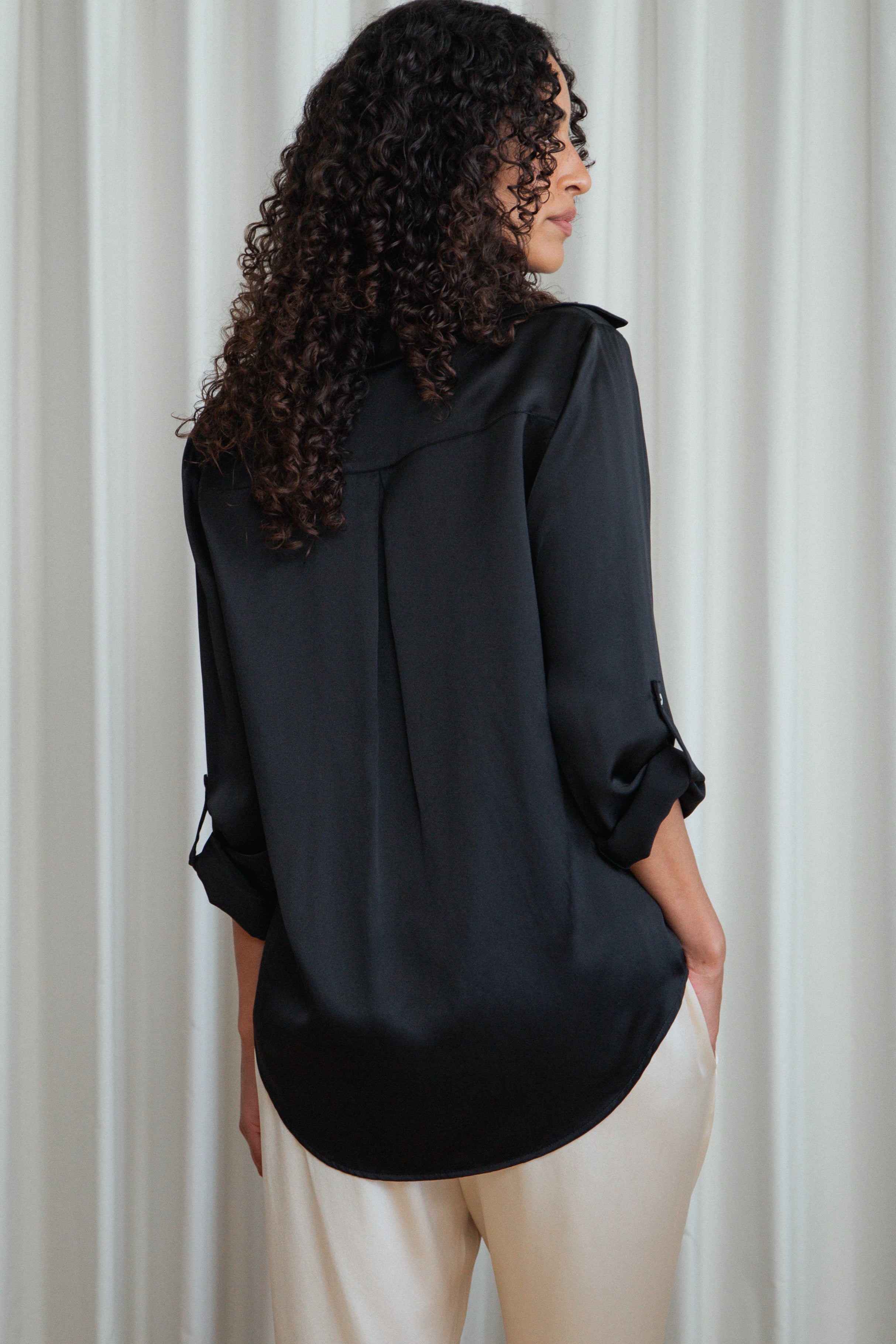 Silhouette Shirt in Black