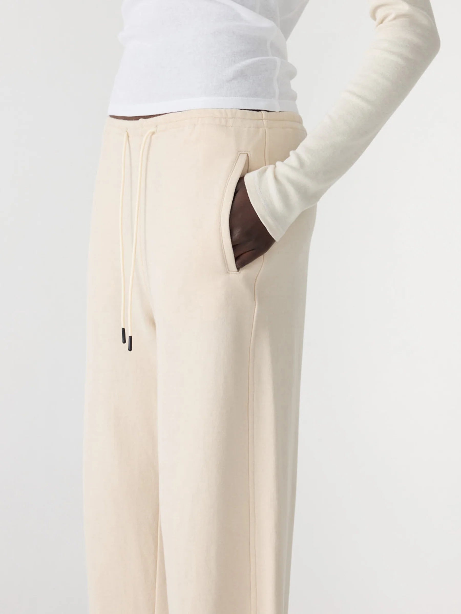 Fleece Barrel Leg Tracksuit Pant in Ecru