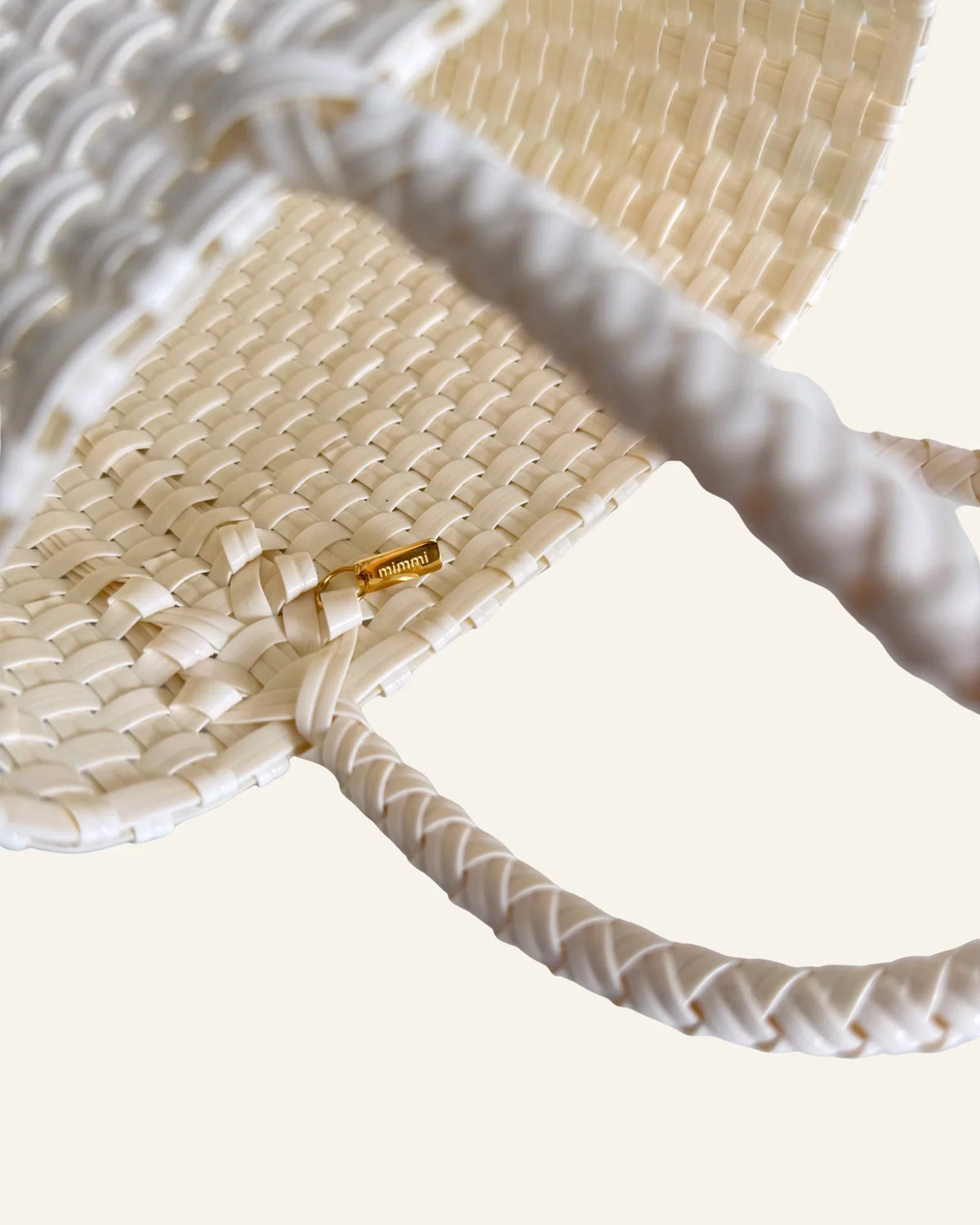 Micro Tote in Marscapone