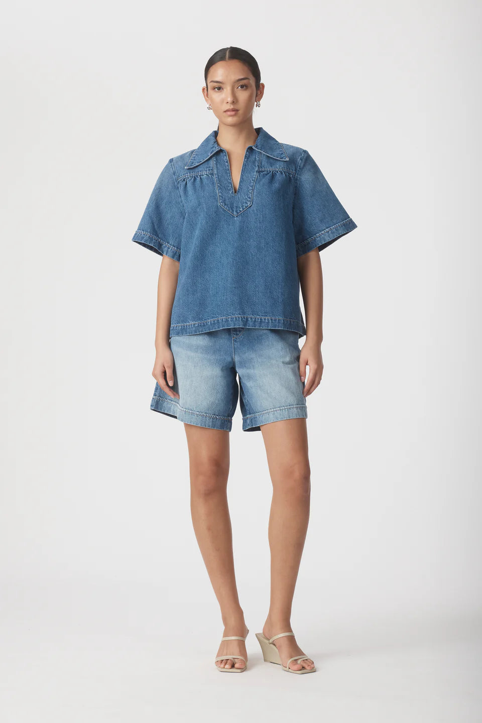 Eden Short in Astronaut