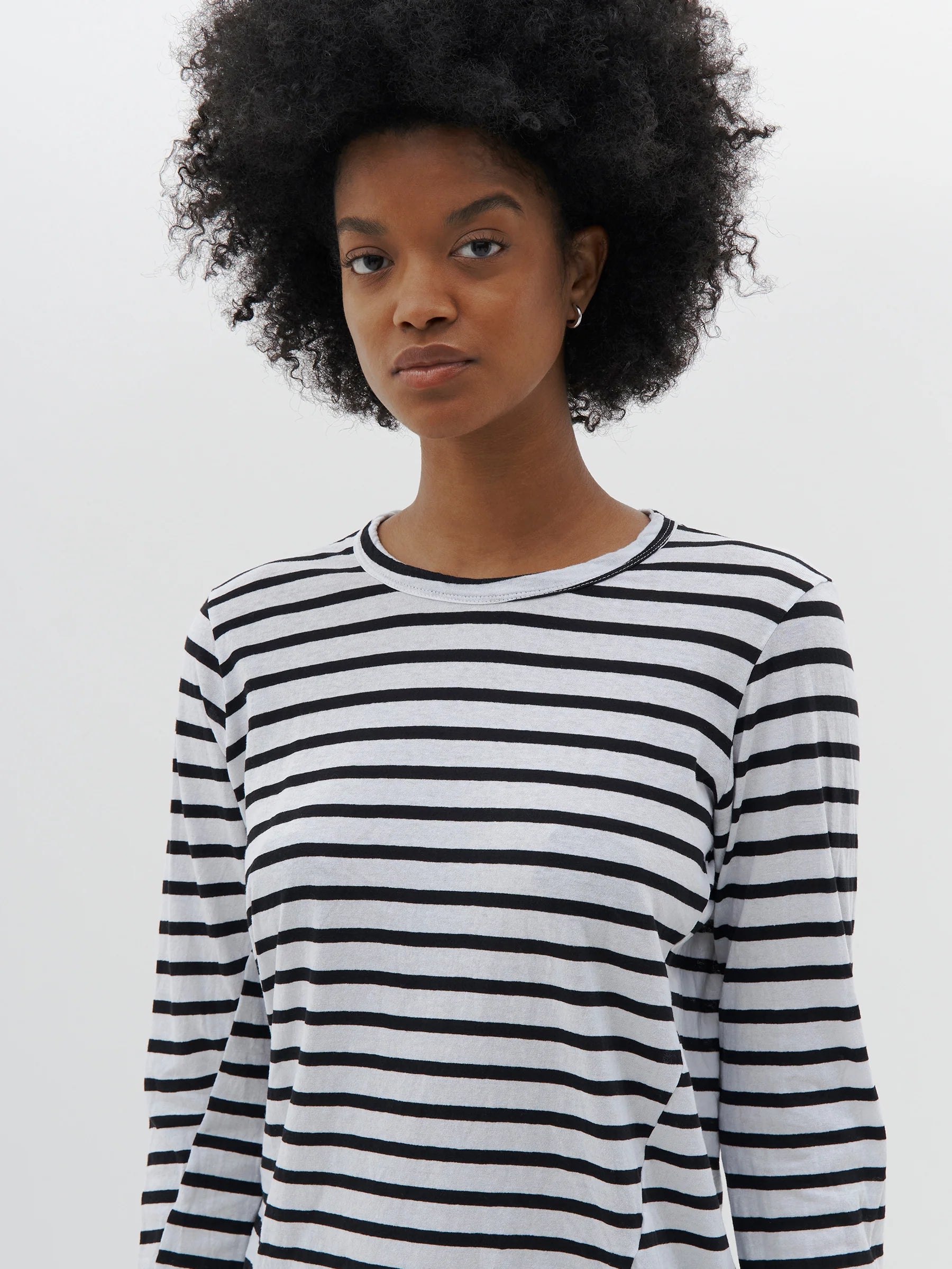 Stripe Scoop Hem L/S Shirt