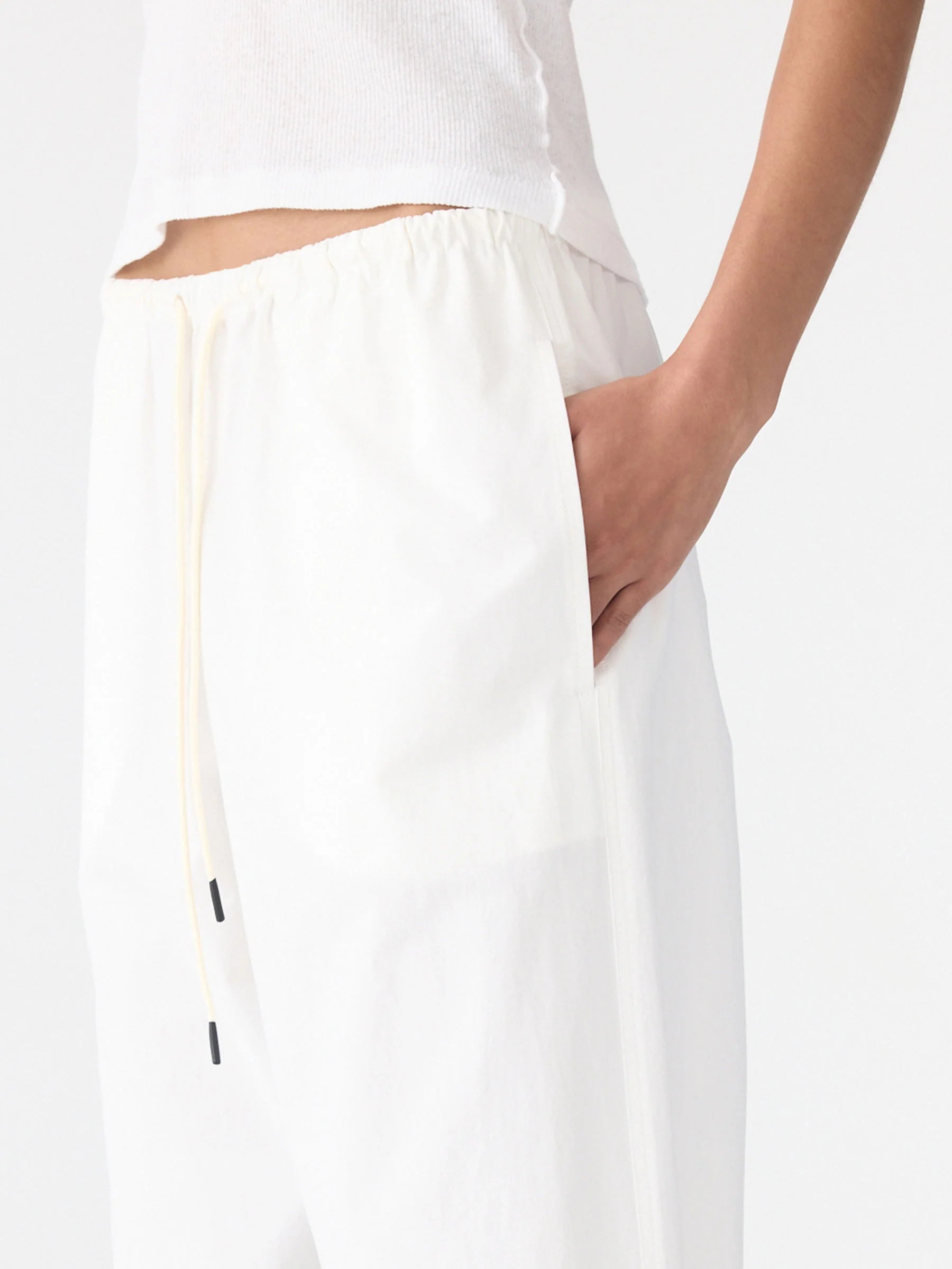Crushed Cotton Minimal Pant in White