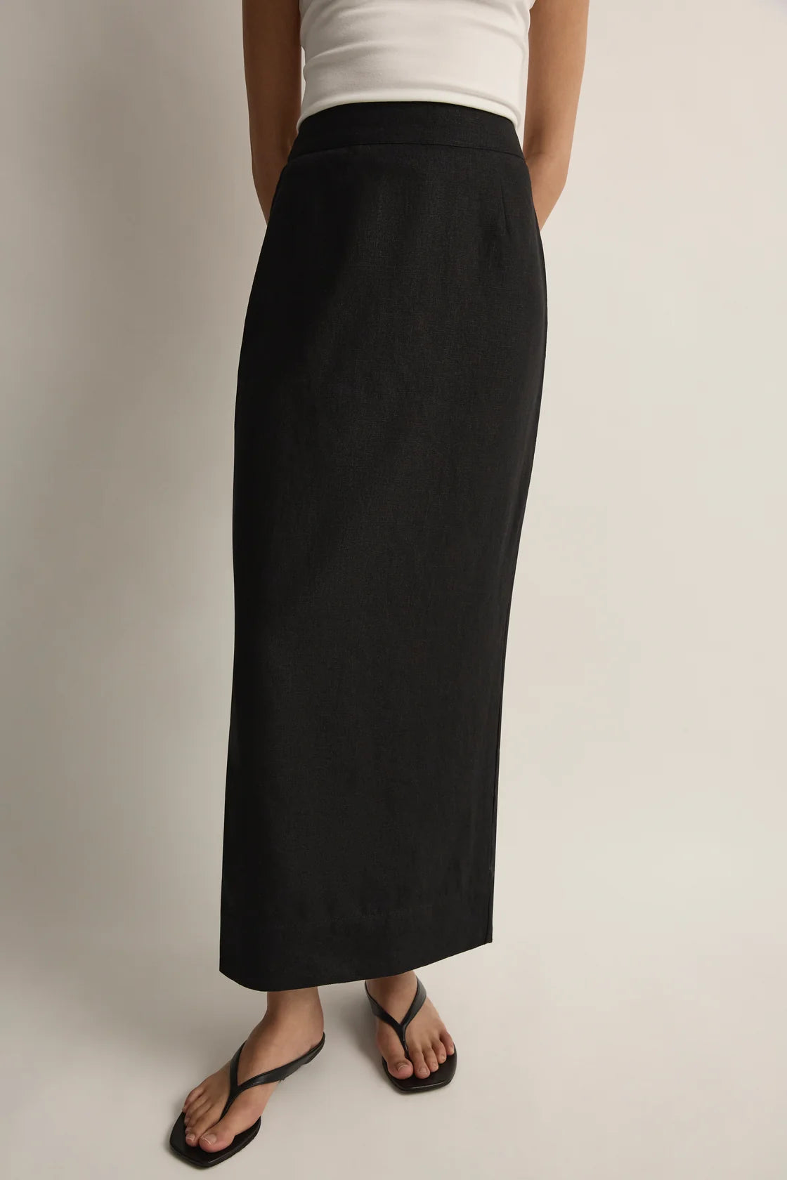 Emma Pencil Skirt in Black