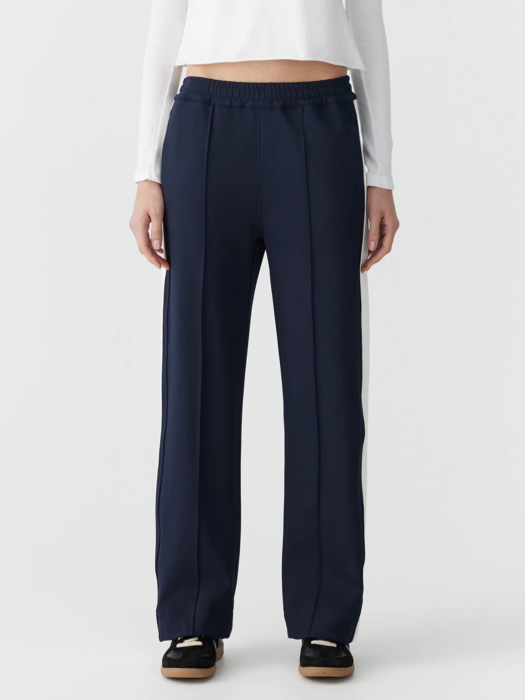 Twill Stripe Detail Pant in Navy/White