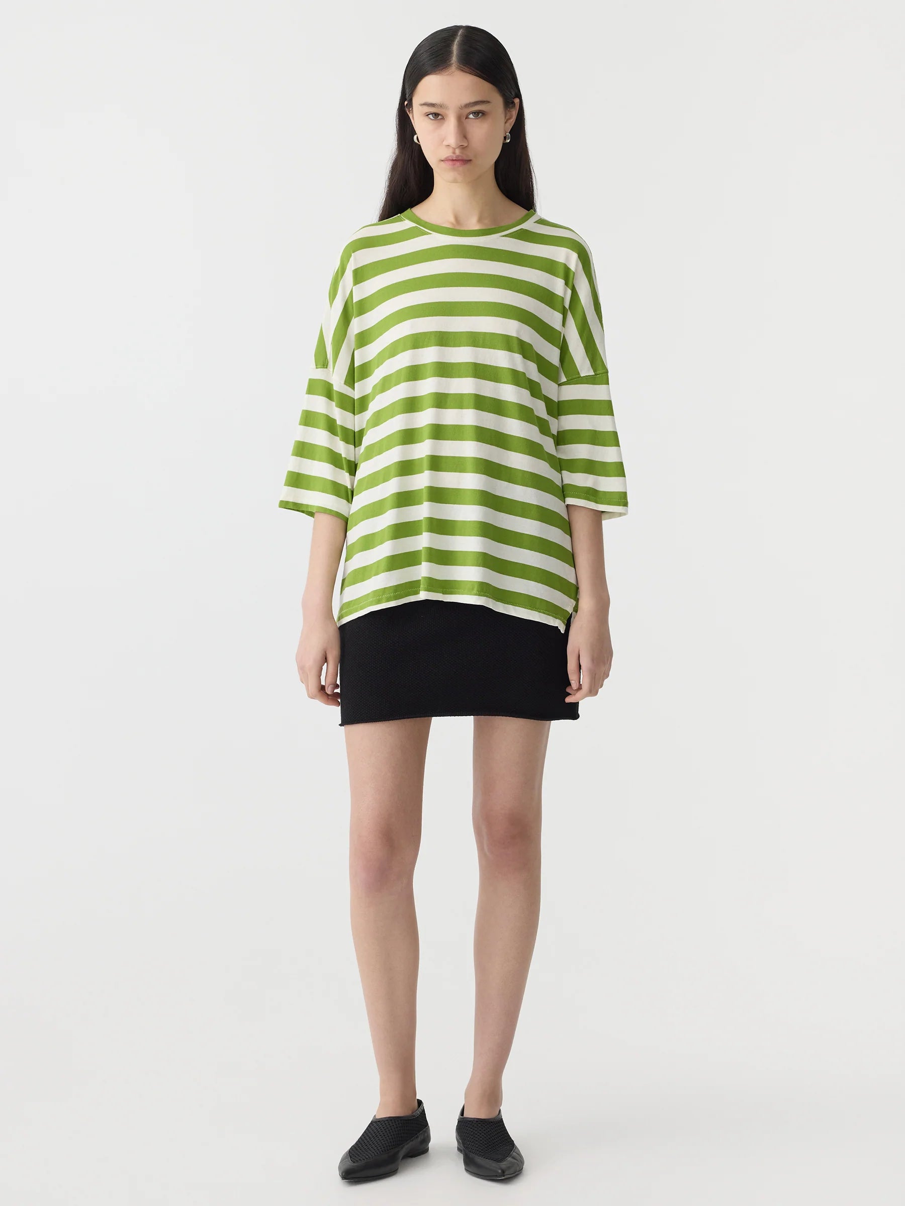 Stripe Side Step Short Sleeve T-Shirt in Green