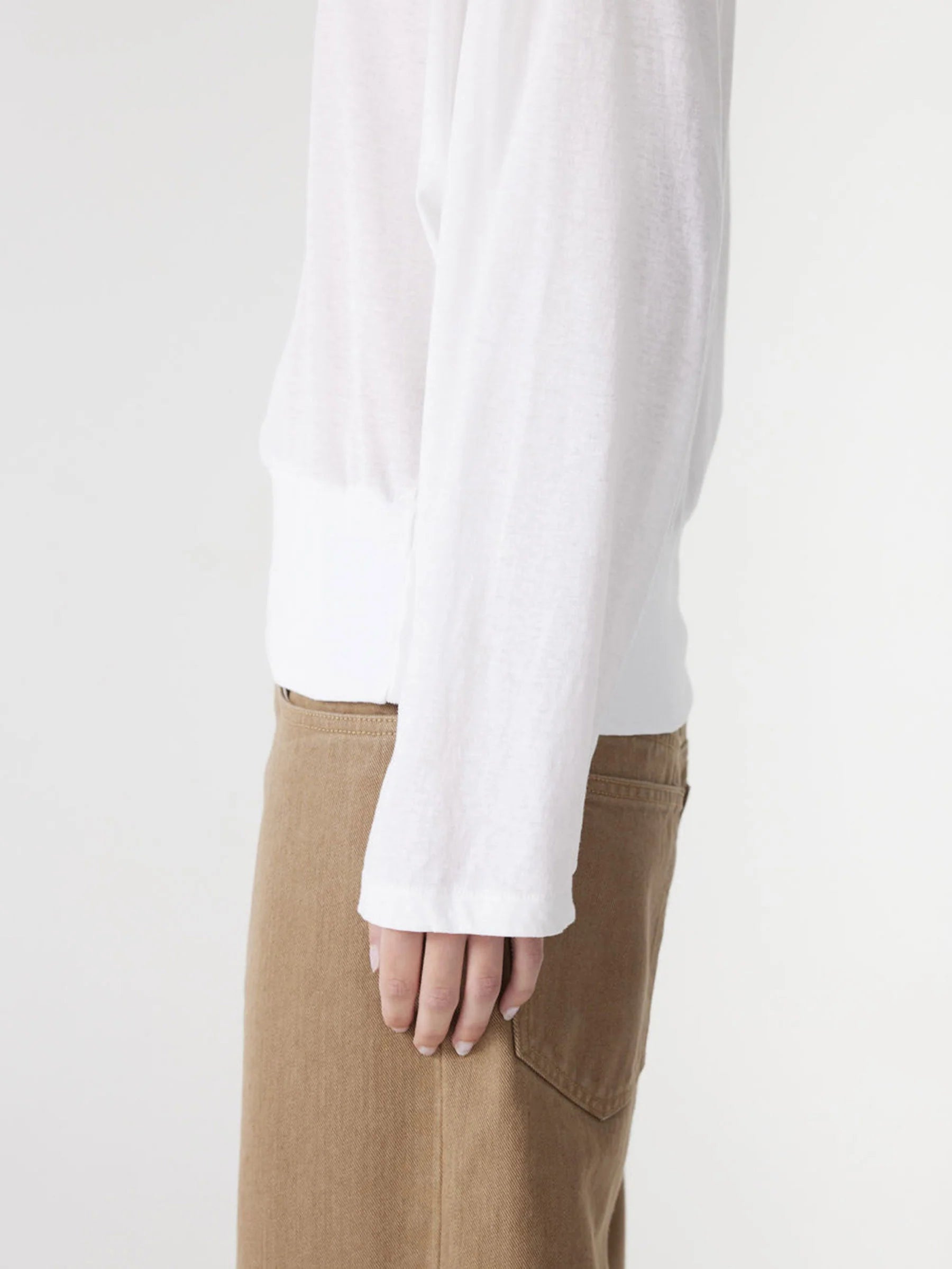 Banded Front Seam L/S Shirt in White
