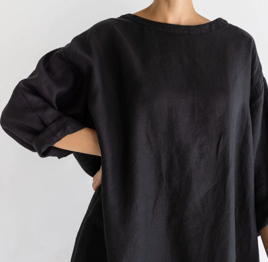 Tunic Linen Dress in Noir