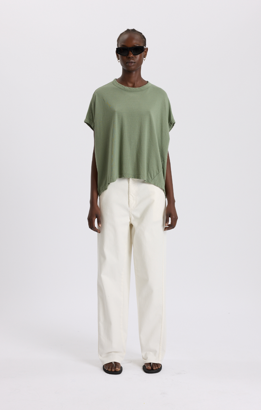 Circle T-Shirt in Dark Sage