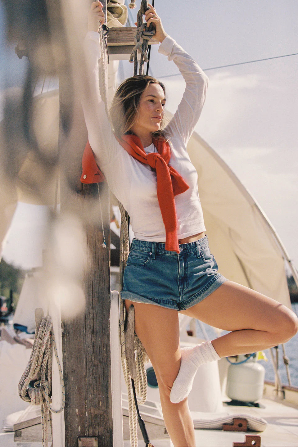 Ebony Short Marina Mid Blue